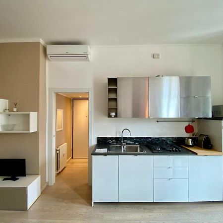 Piazzale Susa Bright Flat Con Veranda Μιλάνο Εξωτερικό φωτογραφία