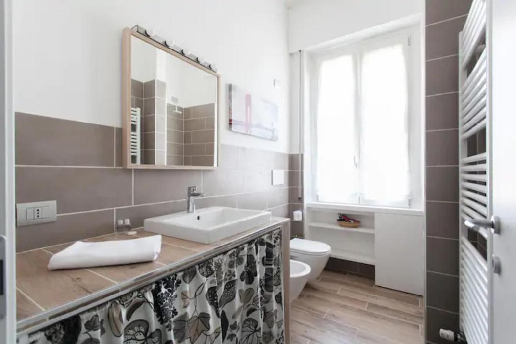 Piazzale Susa Bright Flat Con Veranda Μιλάνο Εξωτερικό φωτογραφία