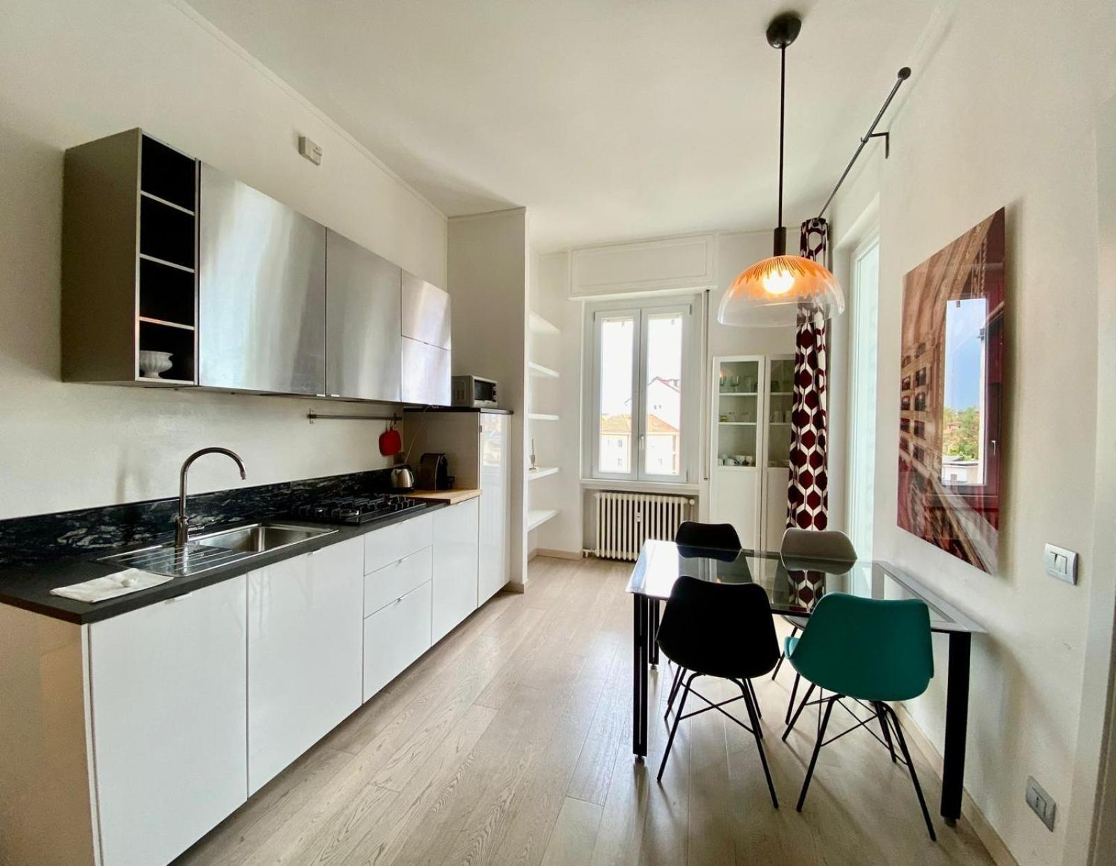 Piazzale Susa Bright Flat Con Veranda Μιλάνο Εξωτερικό φωτογραφία